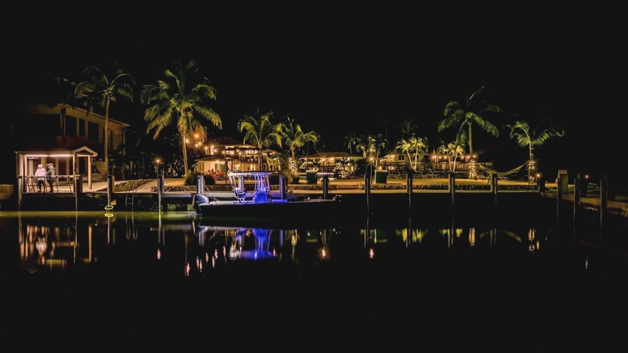 איסלאמורדה Ragged Edge Resort & Marina מראה חיצוני תמונה
