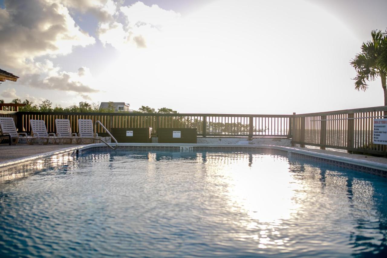 איסלאמורדה Ragged Edge Resort & Marina מראה חיצוני תמונה
